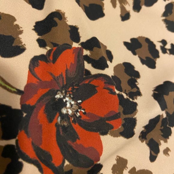 Beach Riot Leopard Leggings - Picture 2 of 5